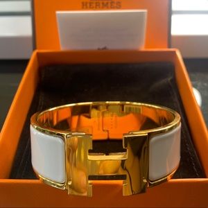 ⚡️SALE⚡️ Hermès Clic Clac H Bracelet PM